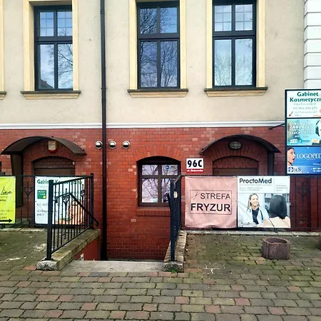 ホステル Lemuria Przytulny Chojnowska レグニツァ