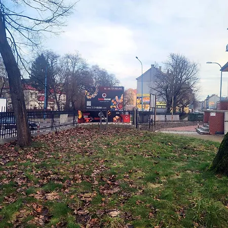 Lemuria Przytulny Chojnowska ホステル *