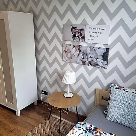 Lemuria Przytulny Pokój Chojnowska Hostal